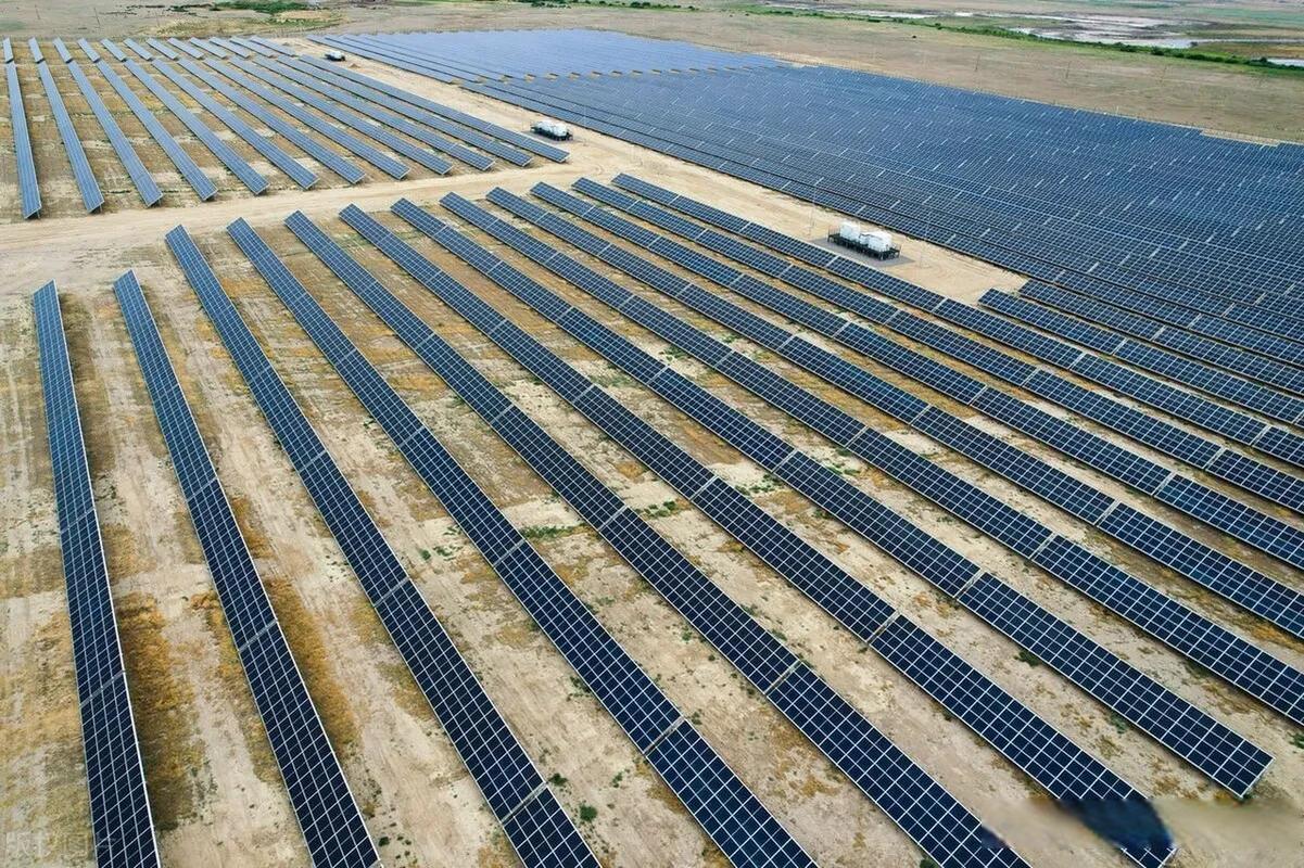 達(dá)吉斯坦太陽能發(fā)電廠 2700萬美元點(diǎn)亮高加索陽光